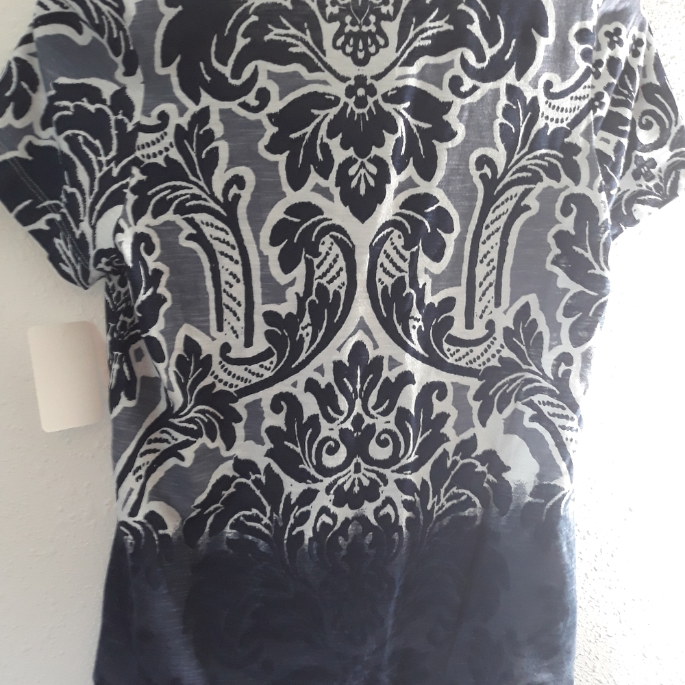 Sonoma shirt  Blue and White